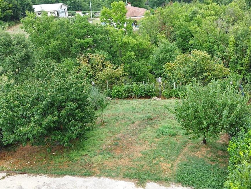 Casale di Pesche room 5
